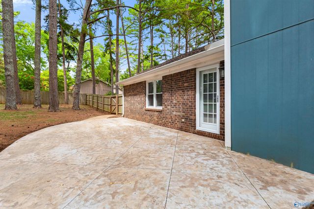 140 Oldwood Road, Huntsville, AL 35811