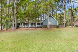 140 Oldwood Road, Huntsville, AL 35811