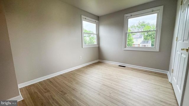 40 MARSHAL LANE, Willingboro, NJ 08046