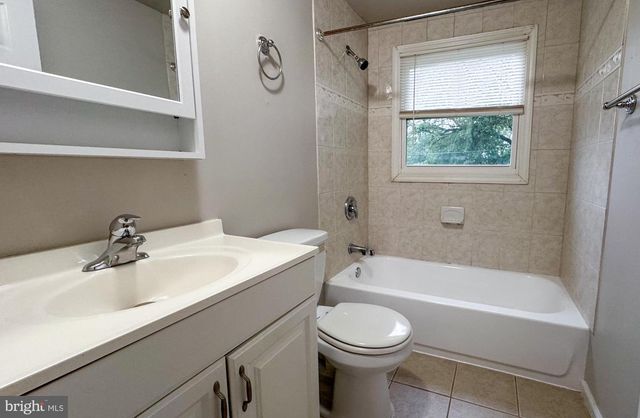 40 MARSHAL LANE, Willingboro, NJ 08046