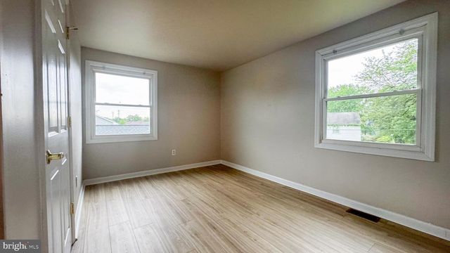40 MARSHAL LANE, Willingboro, NJ 08046
