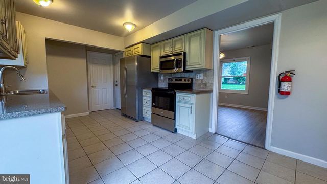 40 MARSHAL LANE, Willingboro, NJ 08046