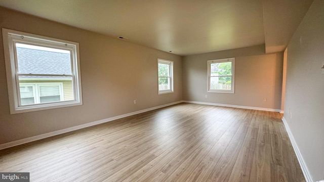 40 MARSHAL LANE, Willingboro, NJ 08046