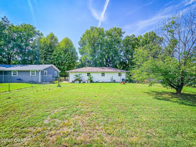 511 S Winfield Avenue, Joplin, MO 64801