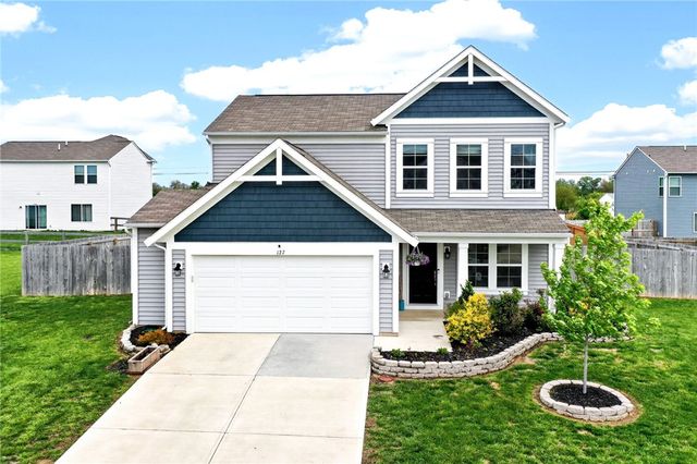 127 Brooke Parke Avenue, Brookville, OH 45309
