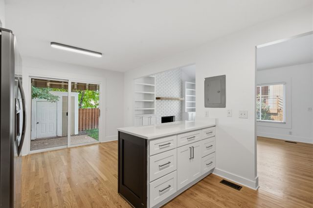 815 Williamsburg West Dr, Nashville, TN 37221