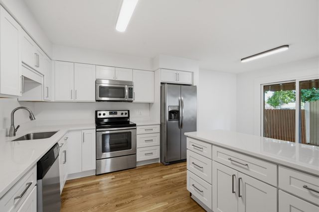 815 Williamsburg West Dr, Nashville, TN 37221