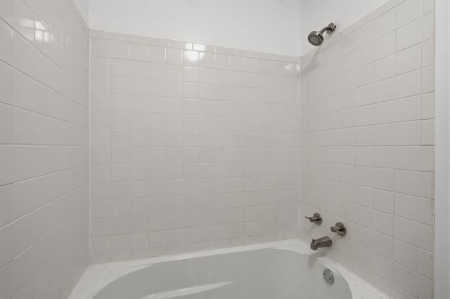 815 Williamsburg West Dr, Nashville, TN 37221
