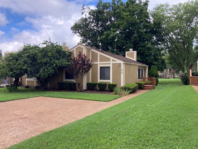 815 Williamsburg West Dr, Nashville, TN 37221