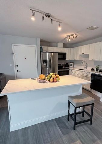 444 BANYON TREE CIRCLE 202, Maitland, FL 32751