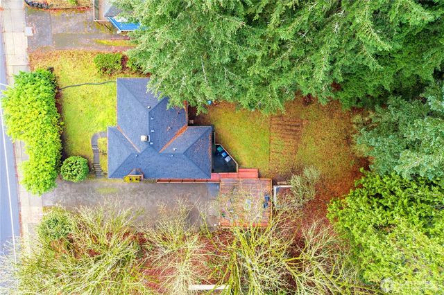 15819 42nd Avenue S, Tukwila, WA 98188