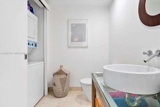 6000 Indian Creek Dr 8B, Miami Beach, FL 33140