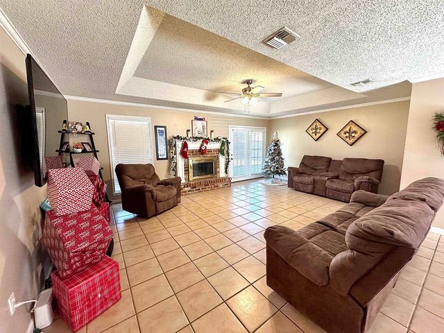 503 Quickie Drive, Houma, LA 70364