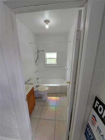 1016 NE 8TH AVENUE, Ocala, FL 34470