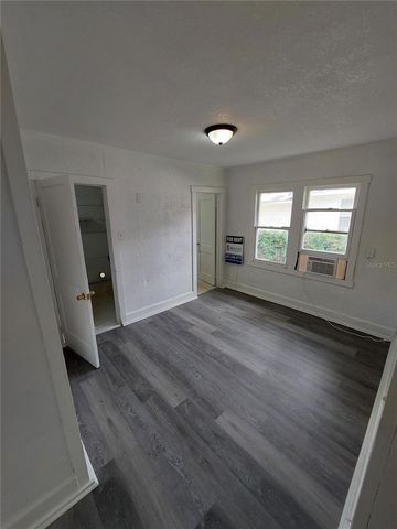 1016 NE 8TH AVENUE, Ocala, FL 34470