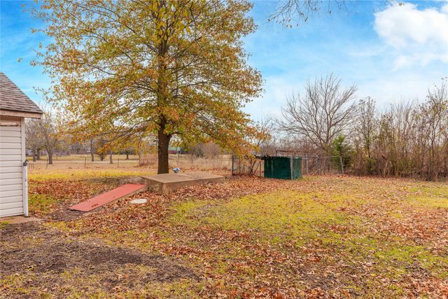 4180 Fm 68, Wolfe City, TX 75496