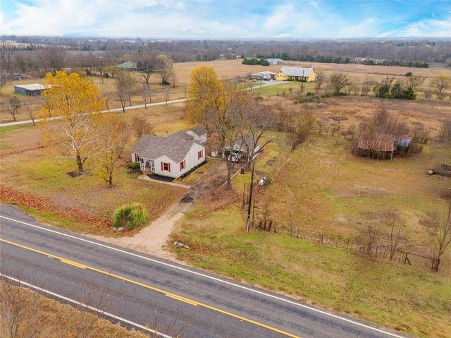 4180 Fm 68, Wolfe City, TX 75496