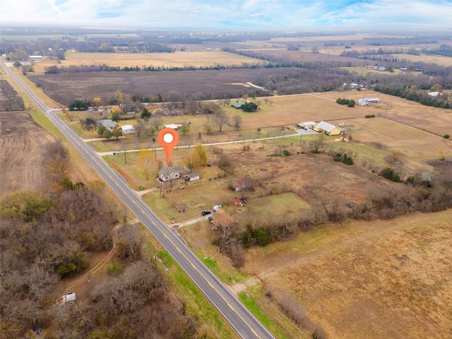 4180 Fm 68, Wolfe City, TX 75496