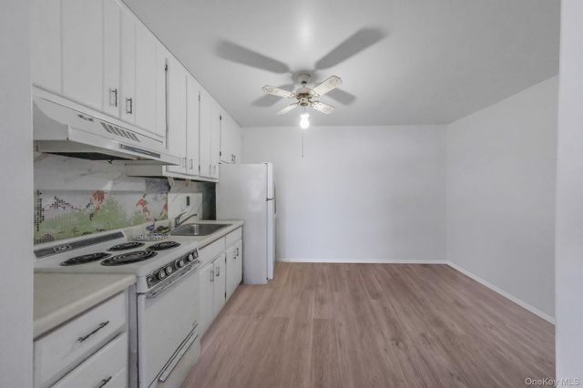 17 Riverside Avenue, Mastic Beach, NY 11951