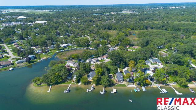 4661 Forest Avenue, Waterford Twp, MI 48328