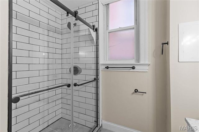 2220 Nebraska Avenue, St Louis, MO 63104