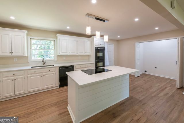 6262 Melrose Drive, Douglasville, GA 30134