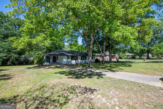 6262 Melrose Drive, Douglasville, GA 30134