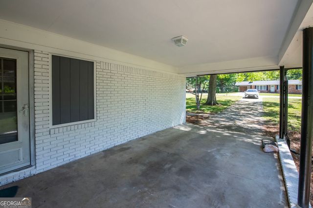 6262 Melrose Drive, Douglasville, GA 30134