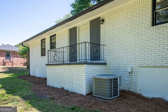 6262 Melrose Drive, Douglasville, GA 30134