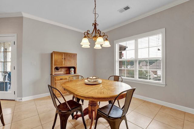 5504 MAPLE LANDING DR, Arlington, TN 38002