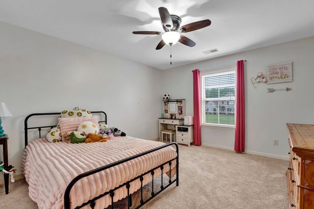 5504 MAPLE LANDING DR, Arlington, TN 38002