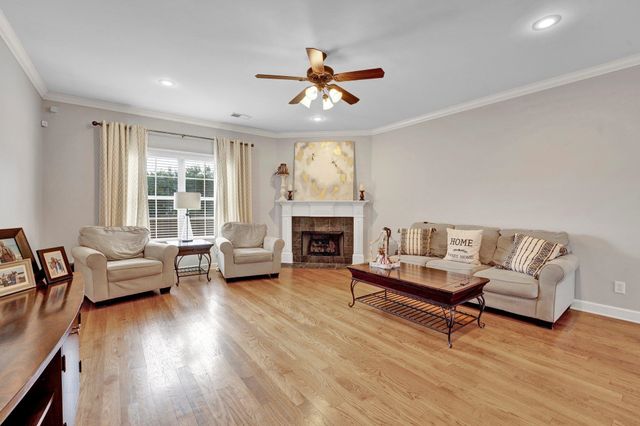 5504 MAPLE LANDING DR, Arlington, TN 38002
