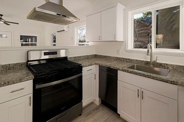 1048 Franklin Street, Red Bluff, CA 96080