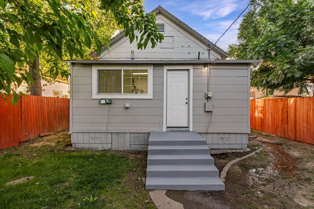 1048 Franklin Street, Red Bluff, CA 96080