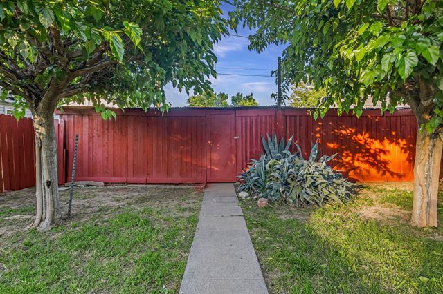 1048 Franklin Street, Red Bluff, CA 96080