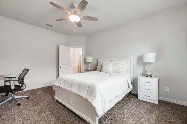 9700 Serviceberry Lane, Fort Worth, TX 76036