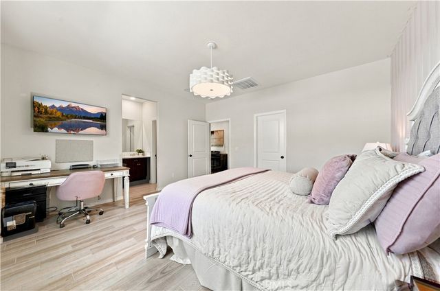 32049 Rambling Court, Winchester, CA 92596