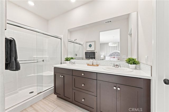 32049 Rambling Court, Winchester, CA 92596