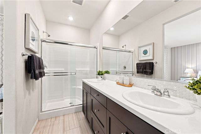 32049 Rambling Court, Winchester, CA 92596