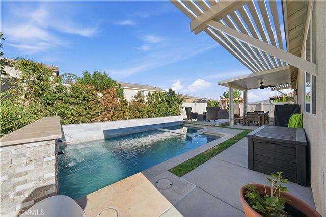 32049 Rambling Court, Winchester, CA 92596