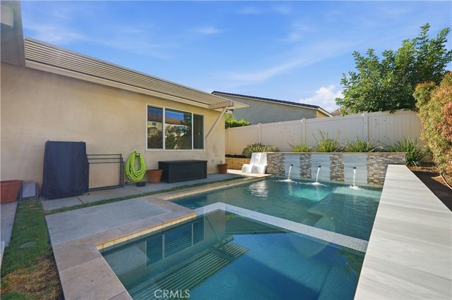 32049 Rambling Court, Winchester, CA 92596