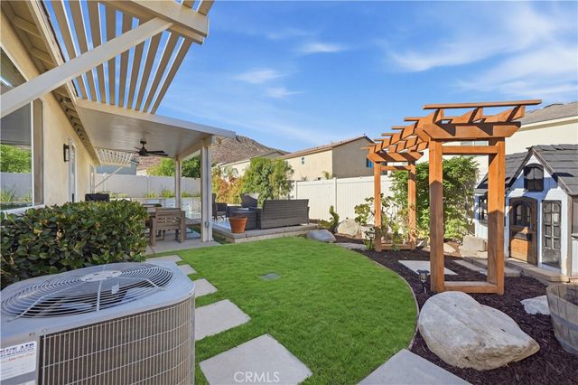 32049 Rambling Court, Winchester, CA 92596