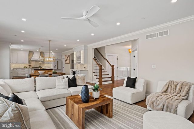 305 GLENWAY RD, Glenside, PA 19038