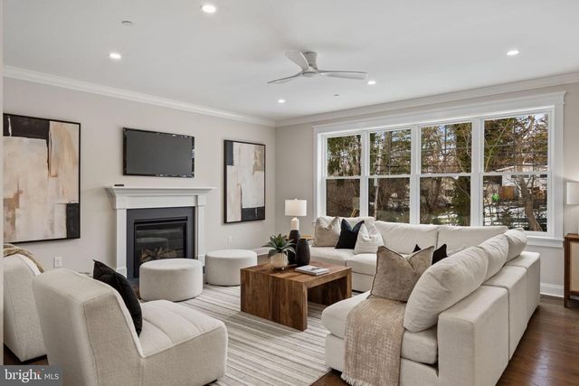 305 GLENWAY RD, Glenside, PA 19038