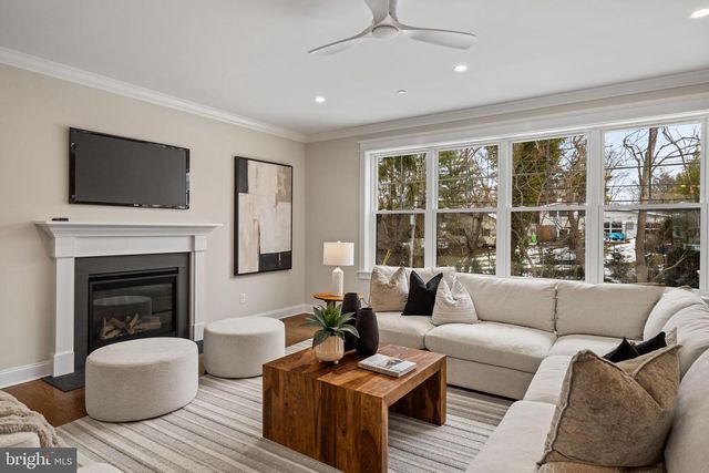 305 GLENWAY RD, Glenside, PA 19038