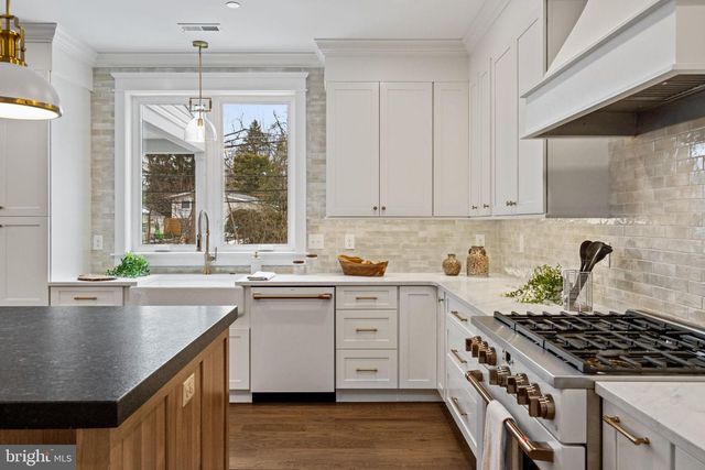 305 GLENWAY RD, Glenside, PA 19038