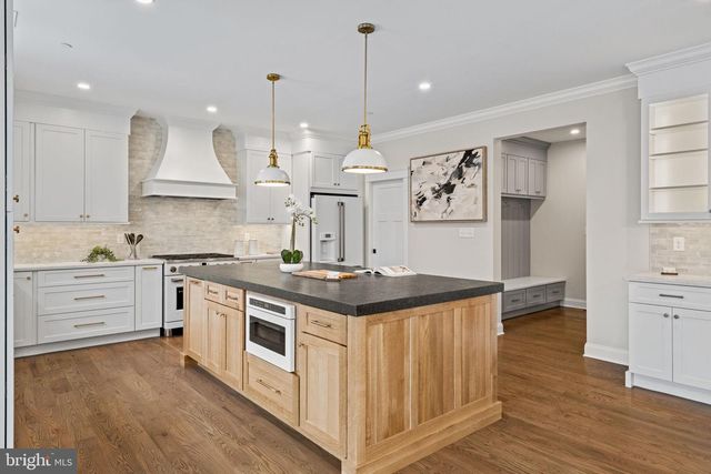 305 GLENWAY RD, Glenside, PA 19038