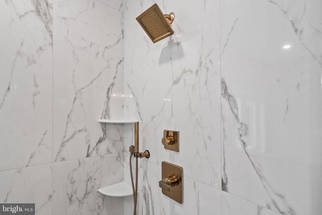 305 GLENWAY RD, Glenside, PA 19038