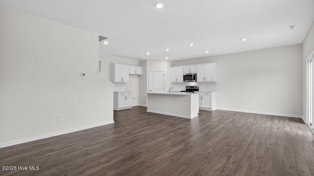 3076 Platinum Circle, West End, NC 27376