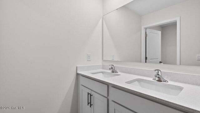 3076 Platinum Circle, West End, NC 27376